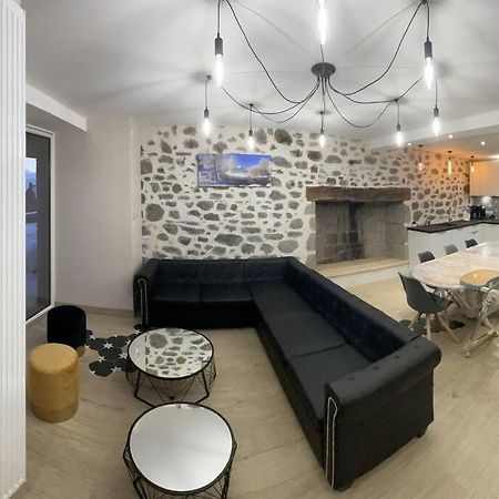 Villa Joli Gite Au Coeur Du Cezallier 3Etoiles Landeyrat Exterior foto